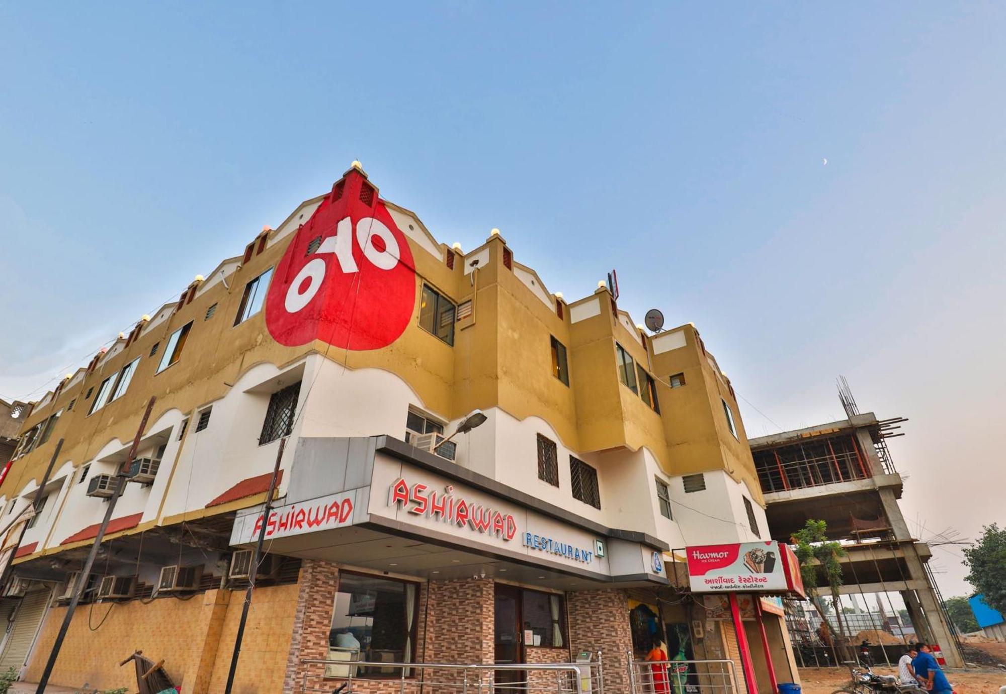 Hotel O Silver Palace Watuwa Dış mekan fotoğraf