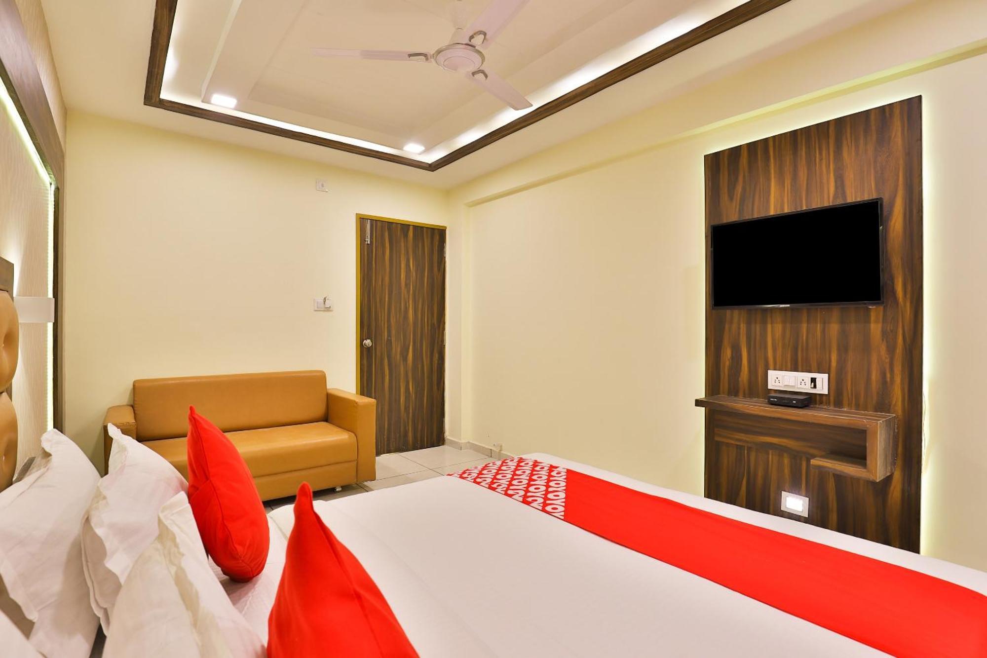 Hotel O Silver Palace Watuwa Dış mekan fotoğraf