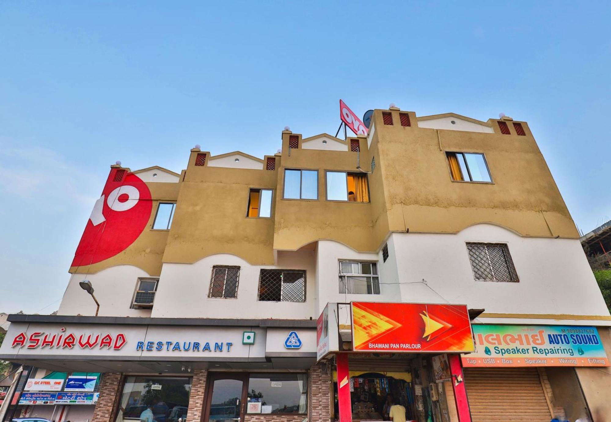 Hotel O Silver Palace Watuwa Dış mekan fotoğraf